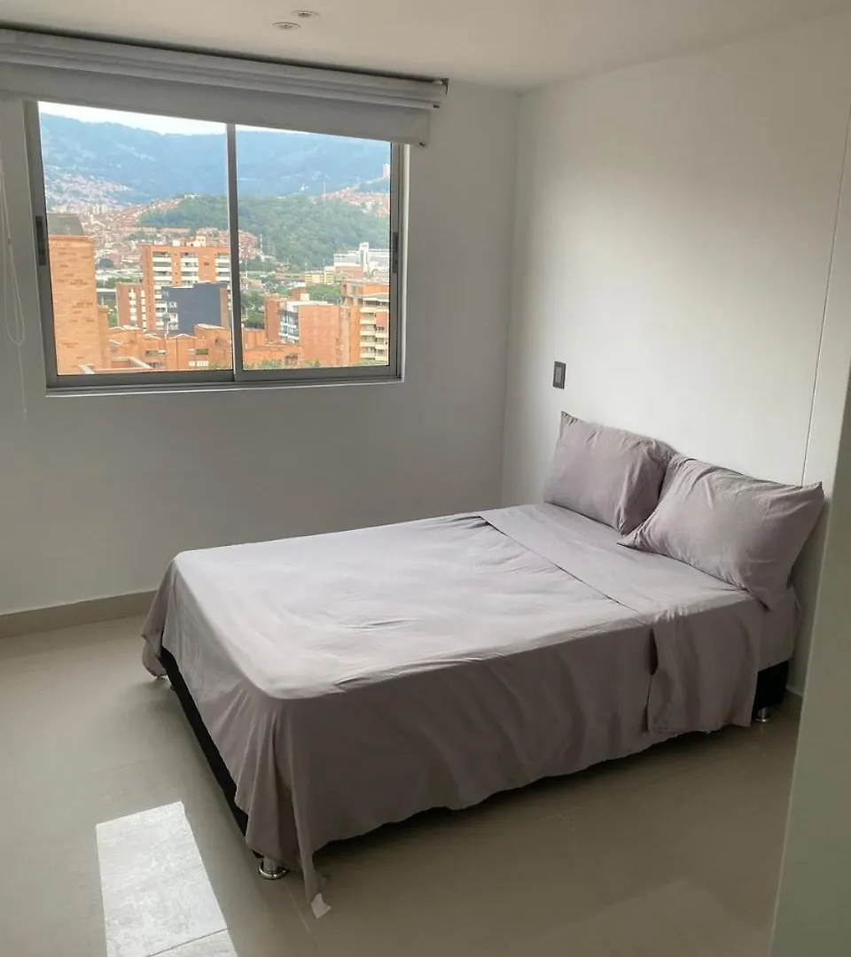 Hermoso Y Nuevo Apartamento 16 Medellin